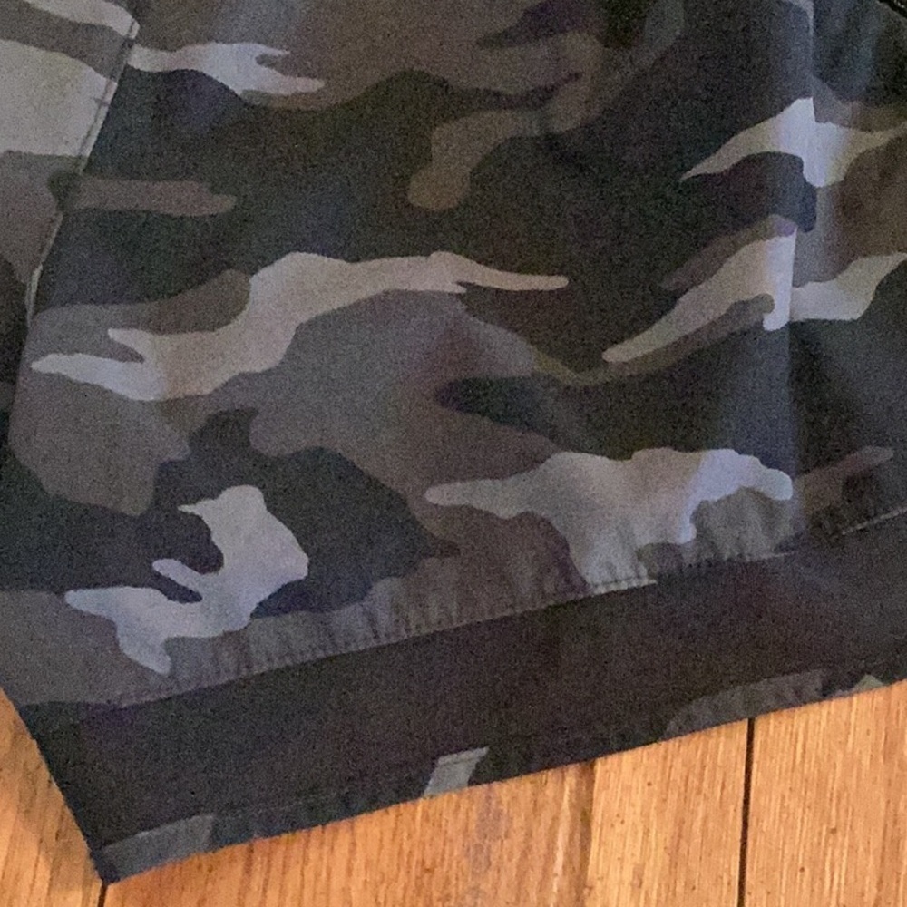 Athleta black camo Racer lined Running Shorts - Picture 8 of 15